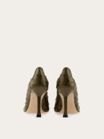 Ferragamo New Vara plate pump - Image 6